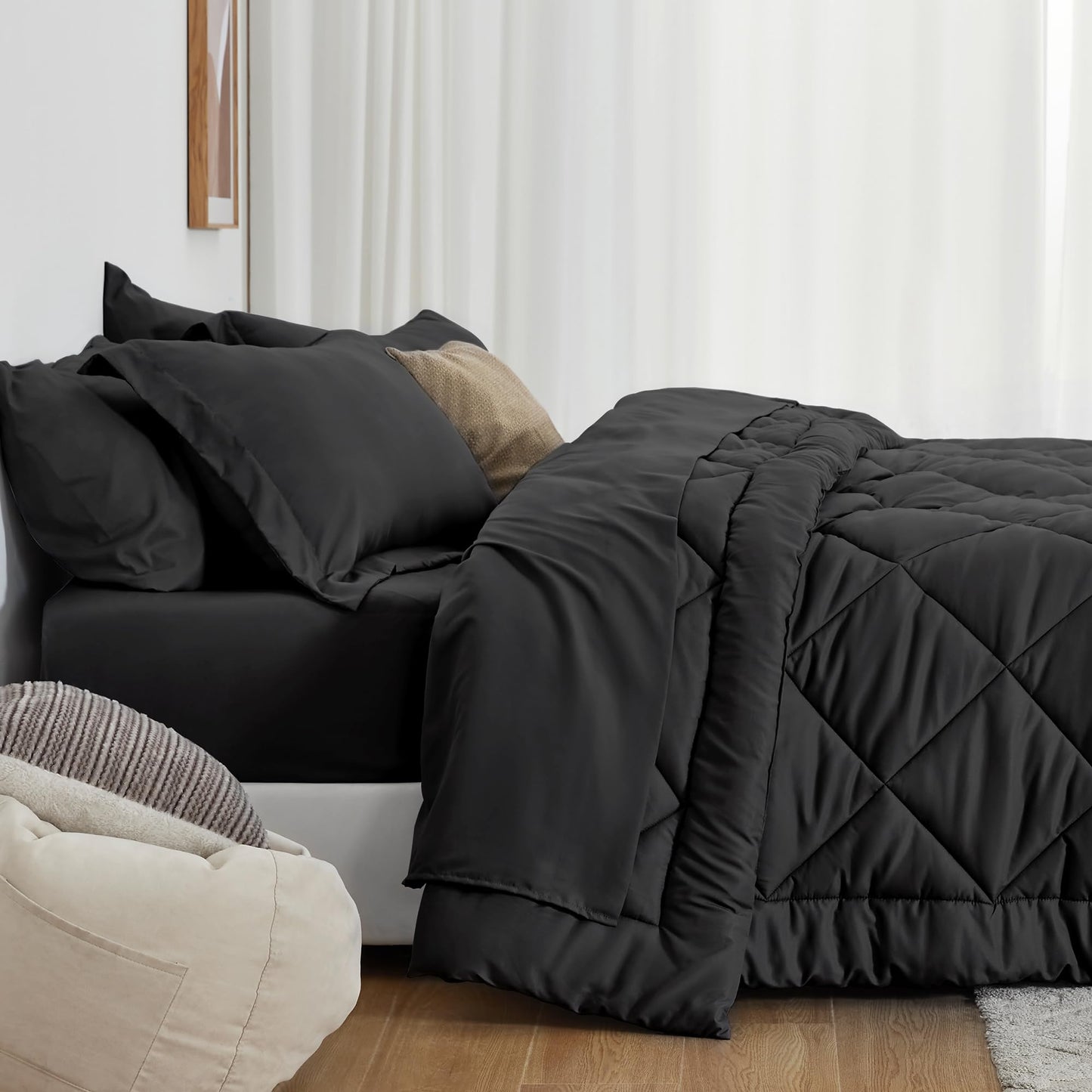 Comforter Set Black, 7 Pieces Queen Bed in a Bag, All Season Queen Bedding Sets with 1 Comforter, 1 Flat Sheet, 1 Fitted Sheet, 2 Pillowcase and 2 Pillow Sham