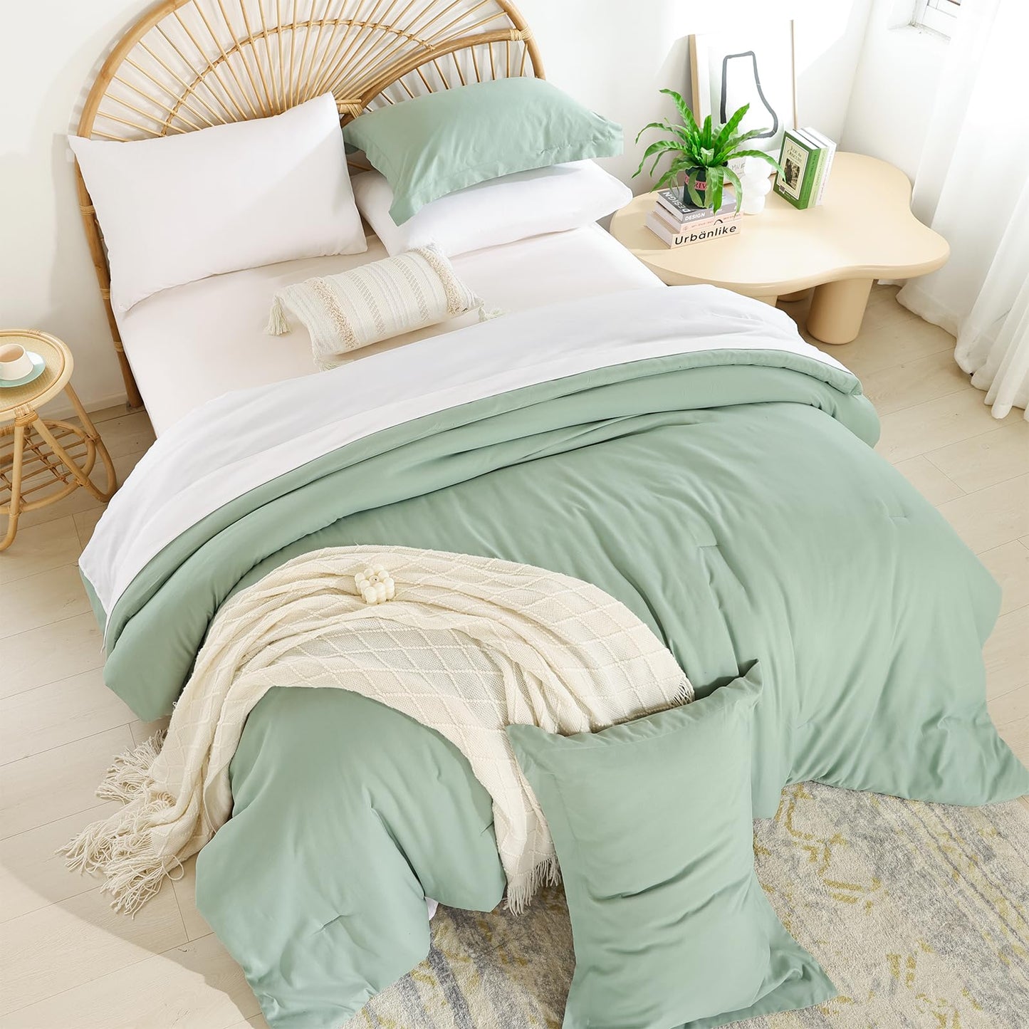 Comforter Set Sage Green Boho Soft Microfiber Bed Comforter for All Season 7 Pieces Queen Comforter Set Bed in a Bag with Fitted Sheets, Flat Sheets, Pillow Shams and Pillowcases